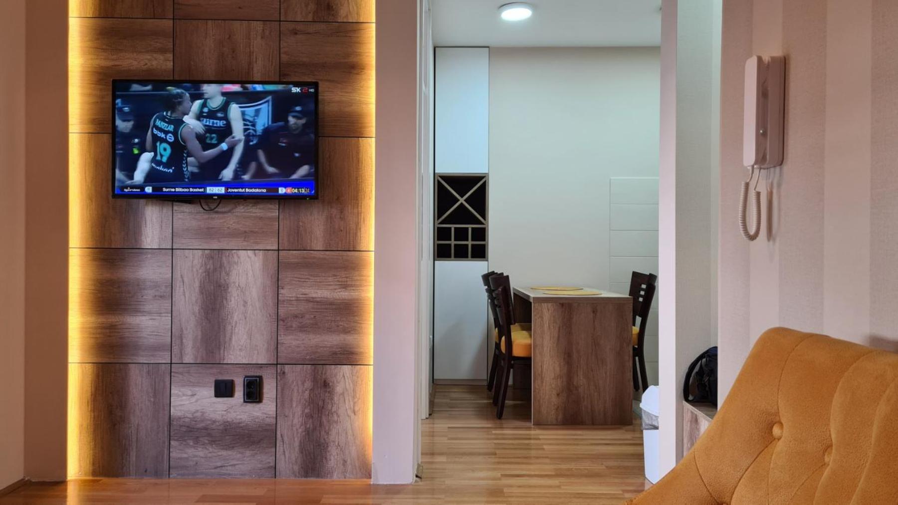 Apartmani Simic Quatro Valjevo Exteriér fotografie