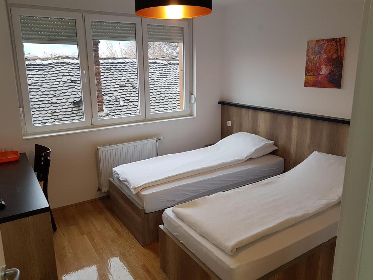 Apartmani Simic Quatro Valjevo Exteriér fotografie